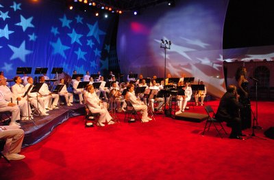 Birth of American mezzo-soprano Denyce Graves.